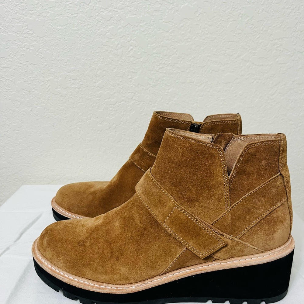 Eileen Fisher Brown Suede Ankle Booties,size 8 - Picture 3 of 7